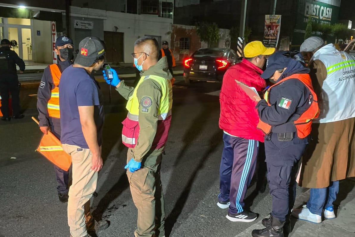 Con operativo de alcoholimetría policía capitalina protege integridad de conductores y tripulantes